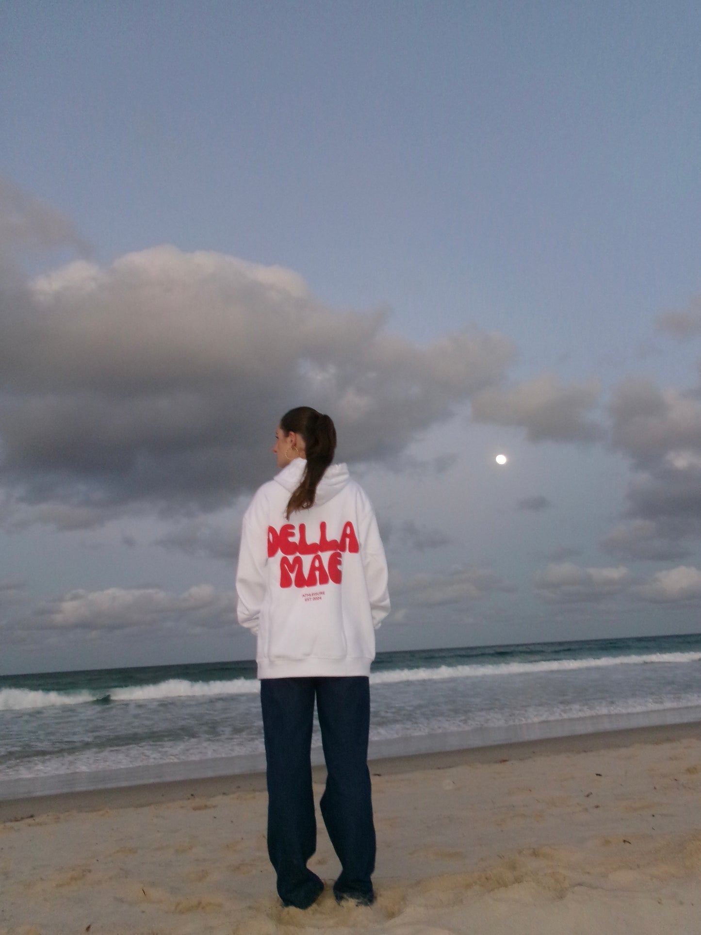 WHITE PUFF HOODIE